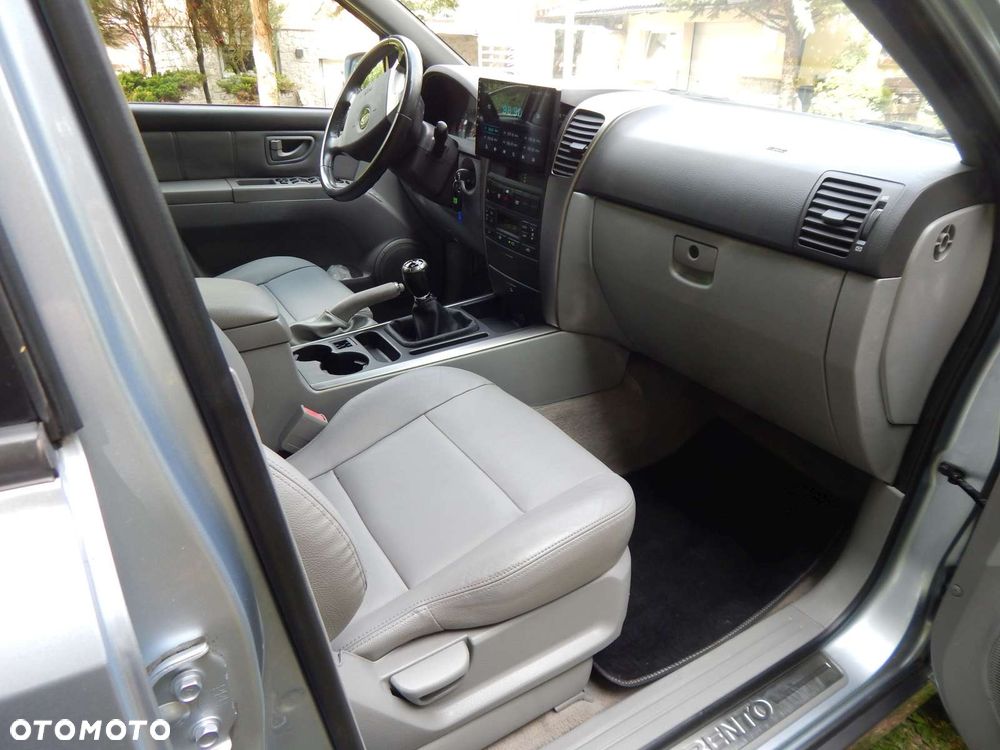 Kia Sorento 2.5 CRDi Executive - 21