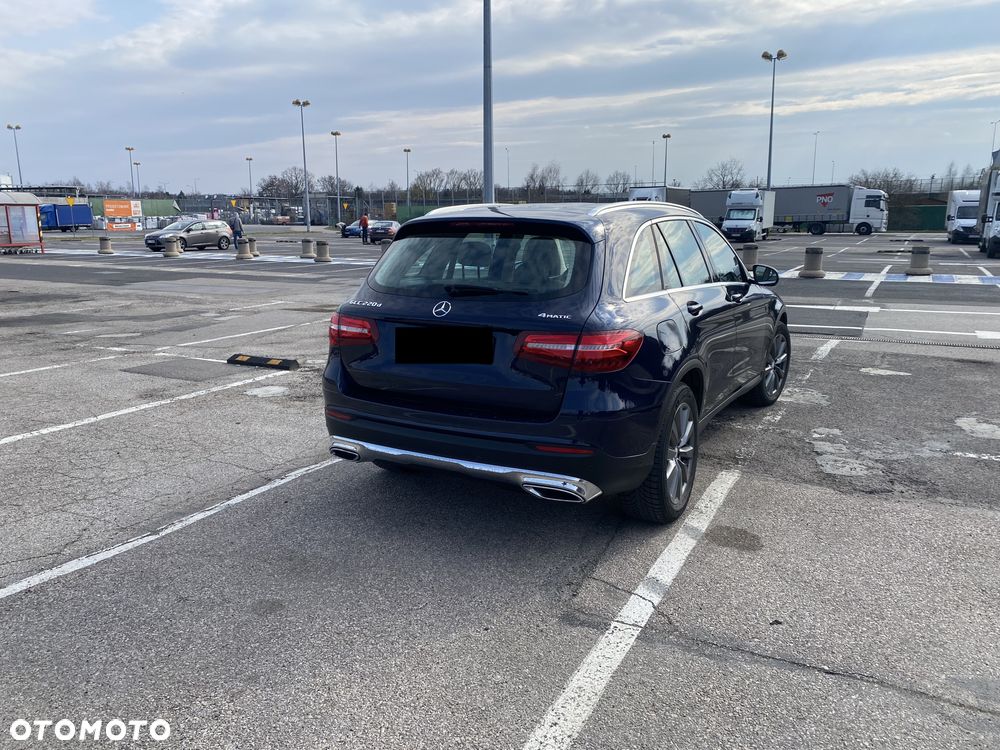 Mercedes-Benz GLC - 6