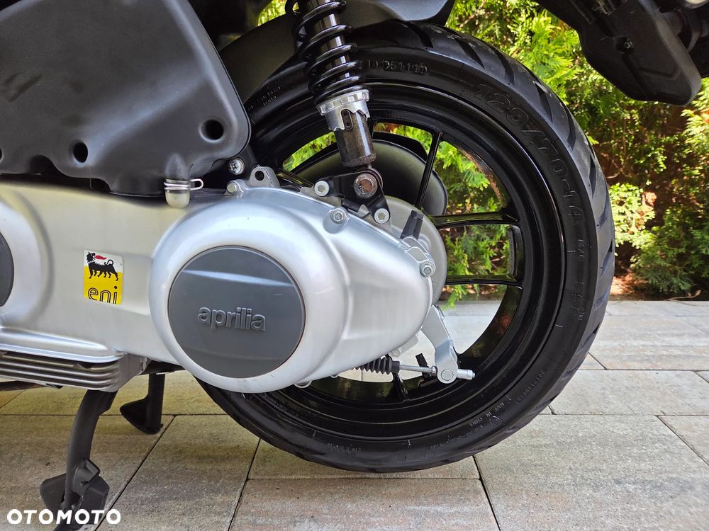 Aprilia SR - 20