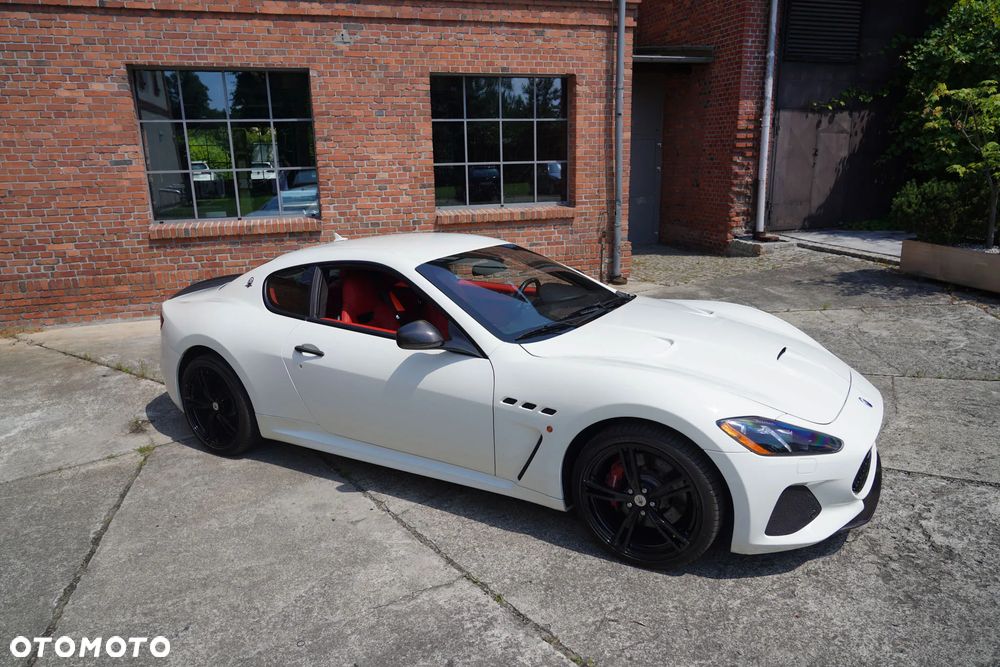 Maserati GranTurismo MC Stradale - 8