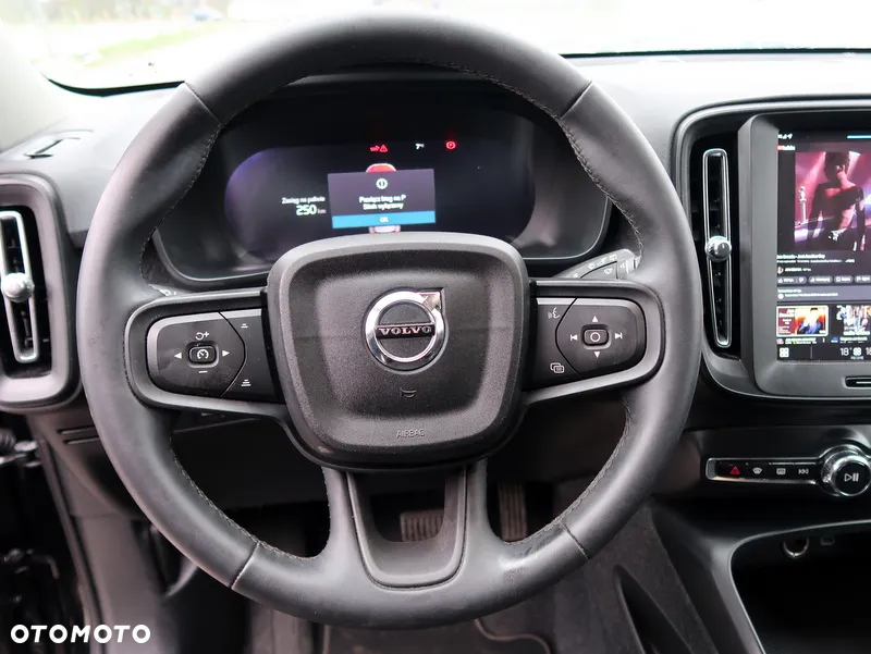 Volvo XC 40 B3 Core - 30