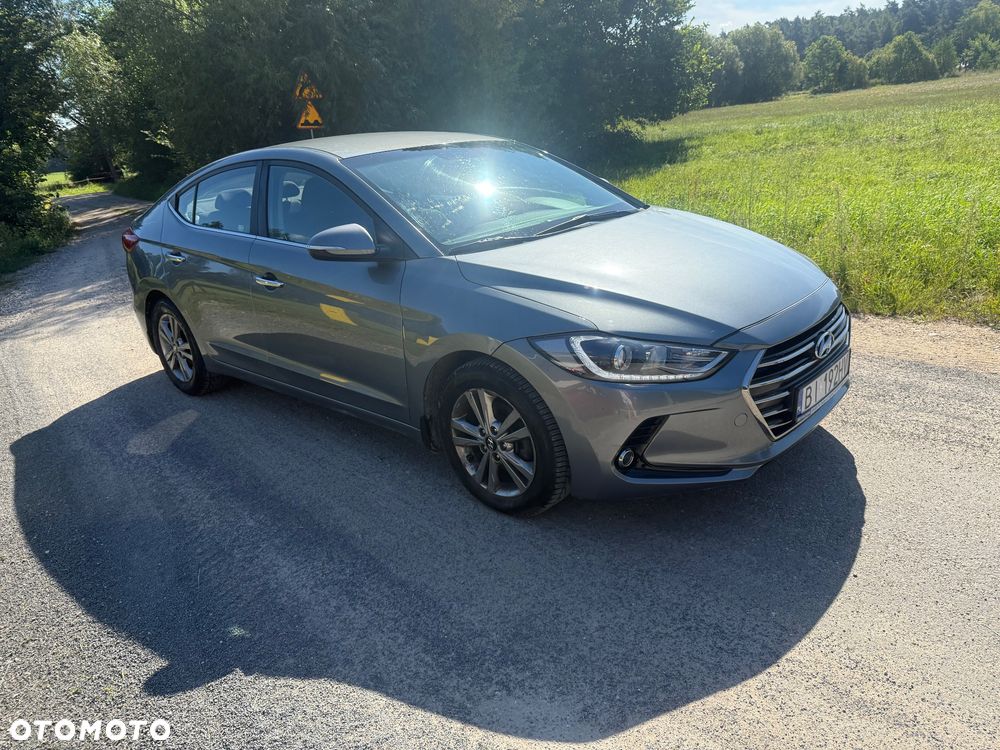 Hyundai Elantra 1.6 Premium - 2