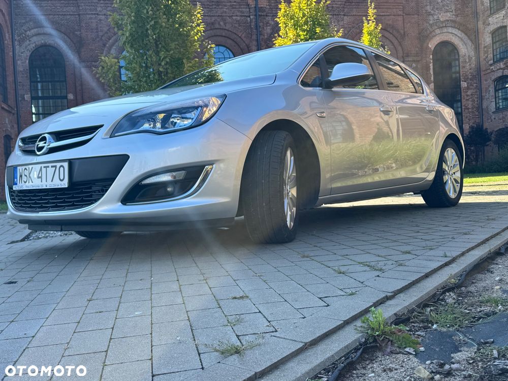 Opel Astra 1.6 CDTI Cosmo - 36