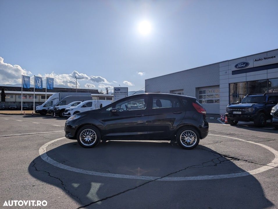 Ford Fiesta - 8