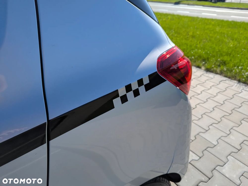 Opel Corsa 1.4 Enjoy - 5