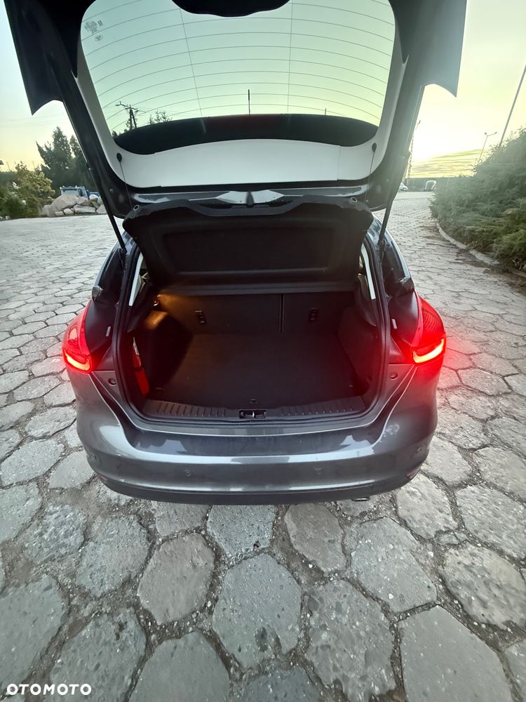 Ford Focus - 9