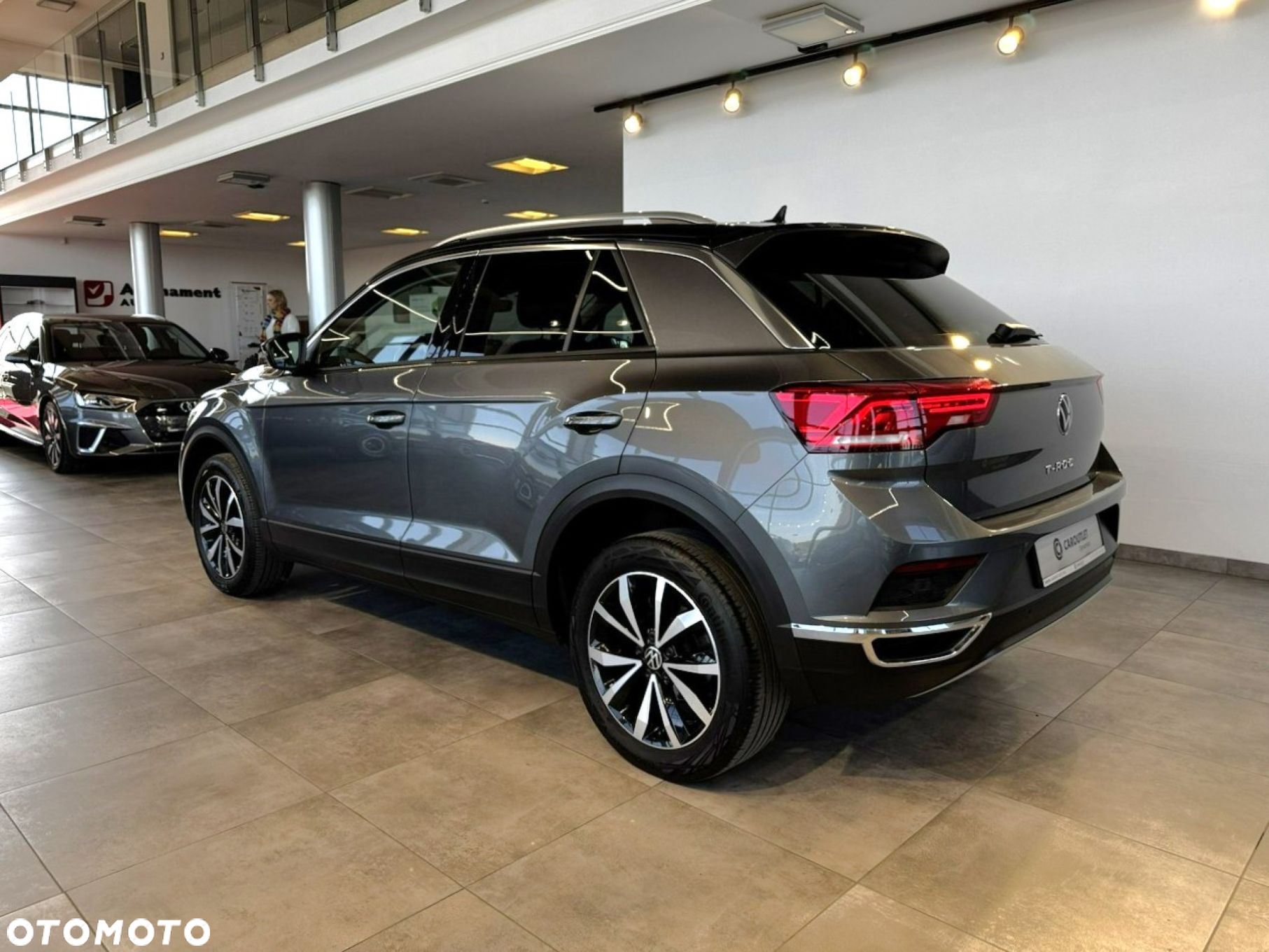 Volkswagen T-Roc - 7