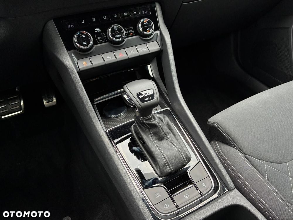 Skoda Karoq - 25