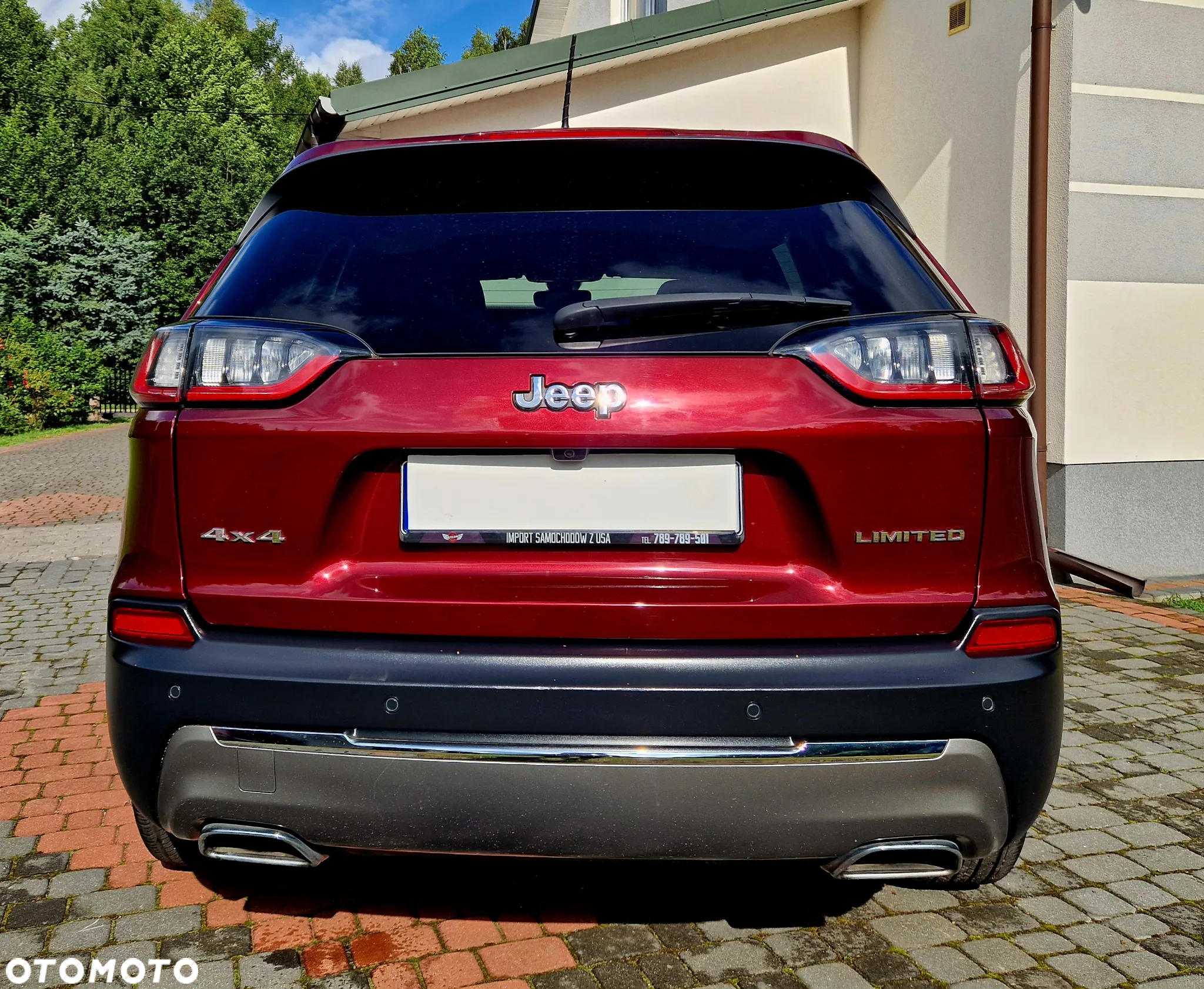 Jeep Cherokee - 9