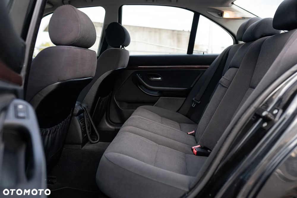 BMW Seria 5 523i - 21