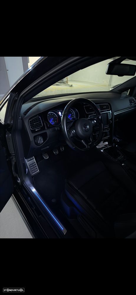 VW Golf 2.0 TSi R - 7