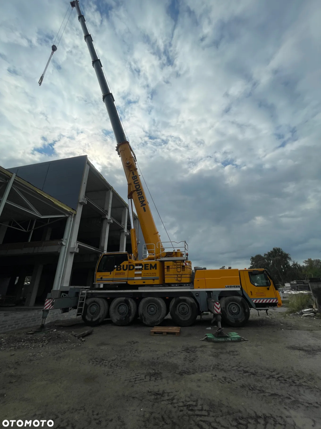 Liebherr LTM1100 - 9