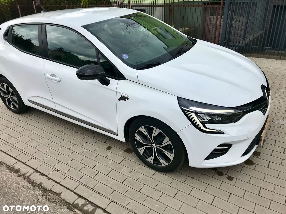 Renault Clio - 9