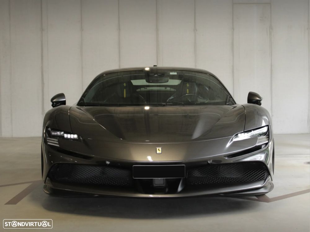 Ferrari SF90 Stradale - 2