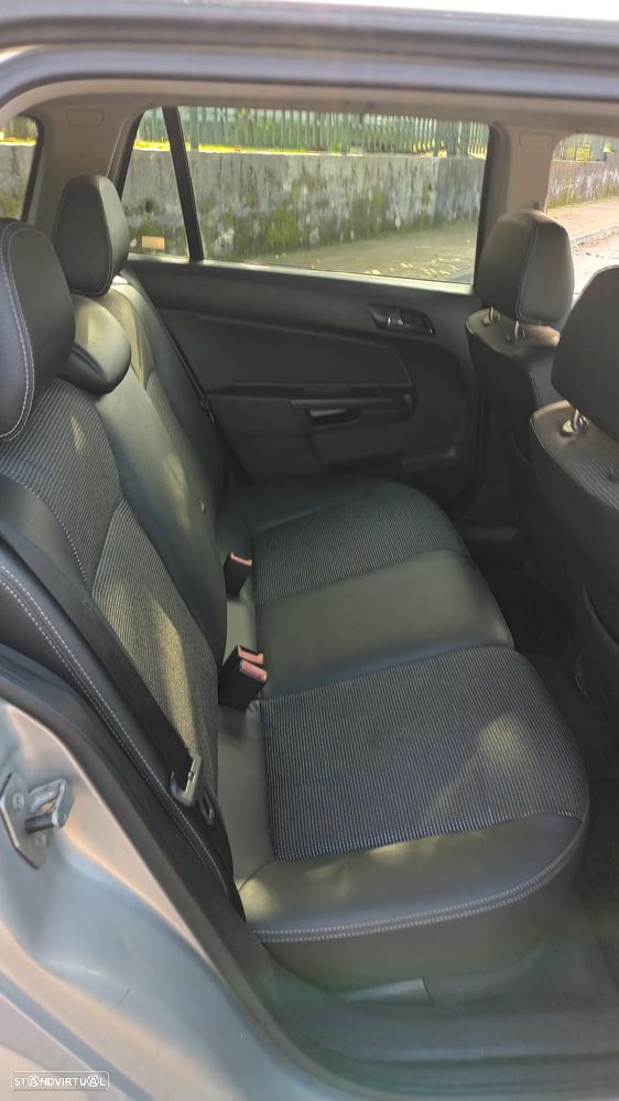 Opel Astra Caravan 1.7 CDTi Cosmo - 6