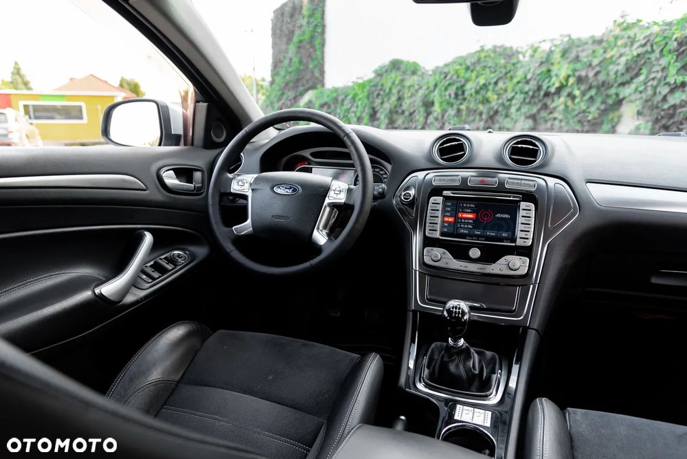 Ford Mondeo 2.0 TDCi Titanium S - 29