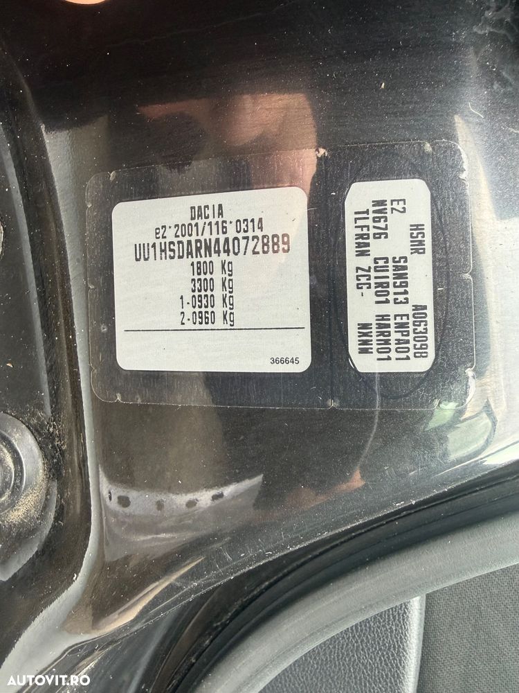 Dacia Duster 1.6 16V 4x4 Prestige - 15