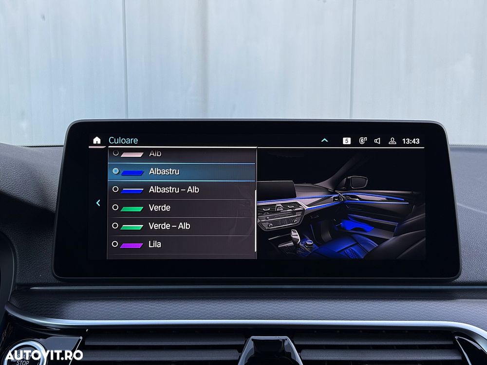 BMW Seria 5 530e Aut. - 39