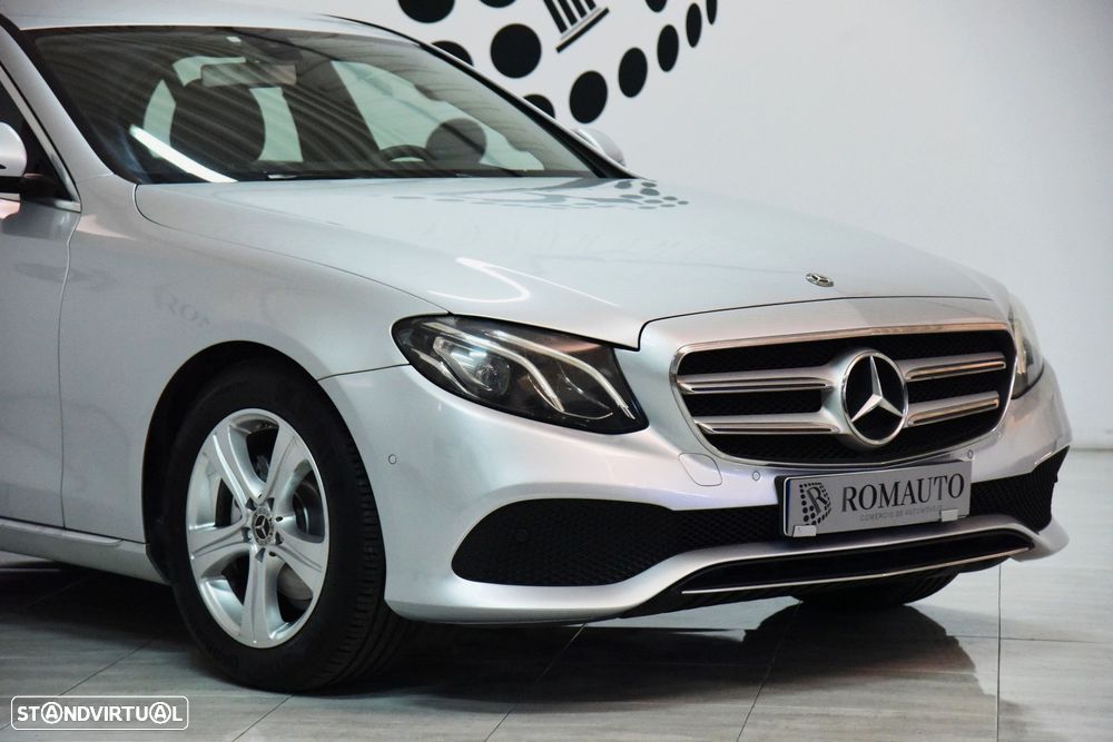 Mercedes-Benz E 220 d Avantgarde - 4