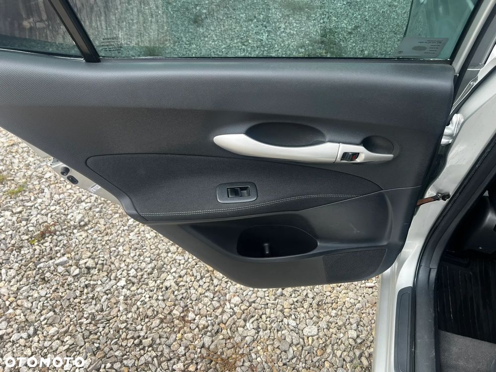 Toyota Auris 1.6 Executive - 24