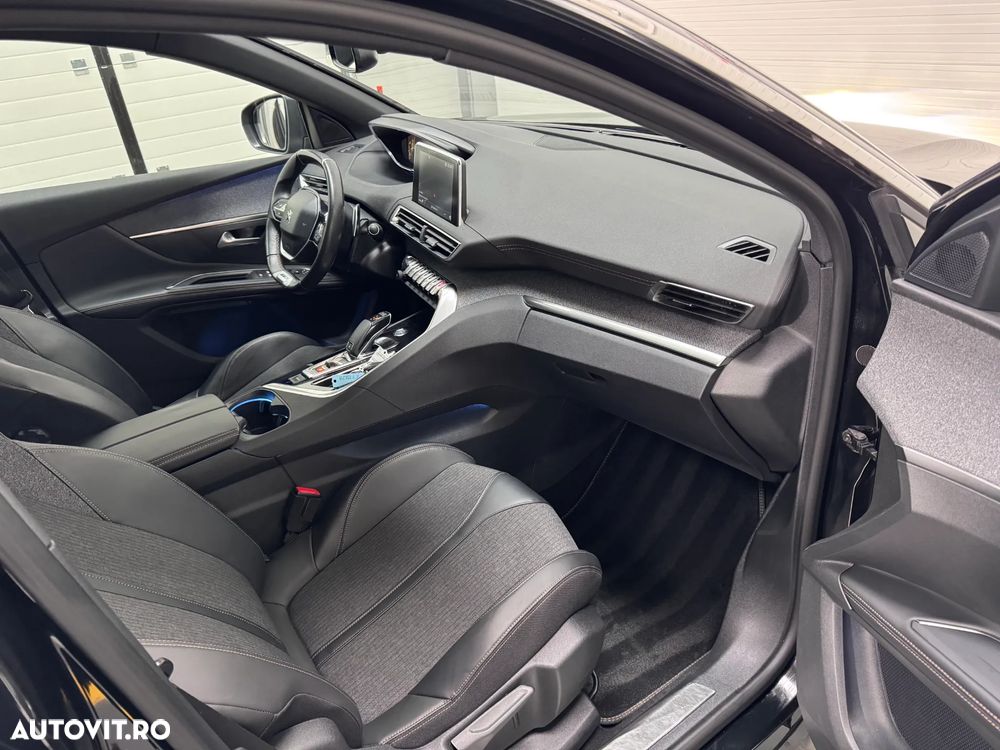 Peugeot 5008 GT LINE - 14