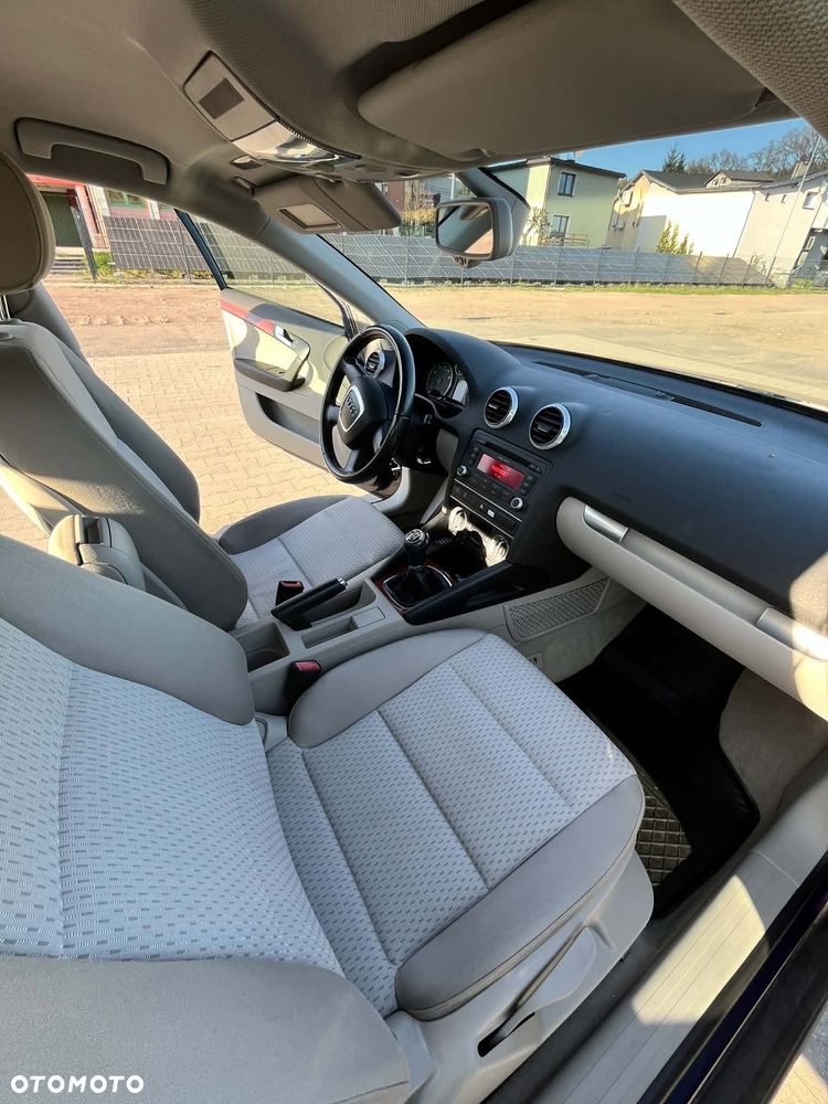 Audi A3 Sportback 1.4 TFSI Ambiente - 5