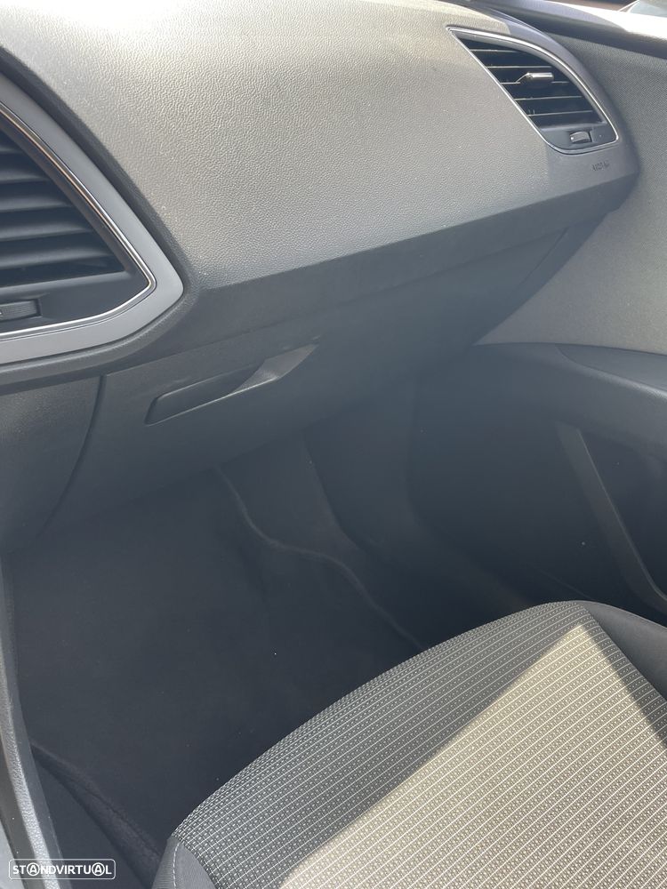 SEAT Leon ST 1.6 TDI FR S/S - 15