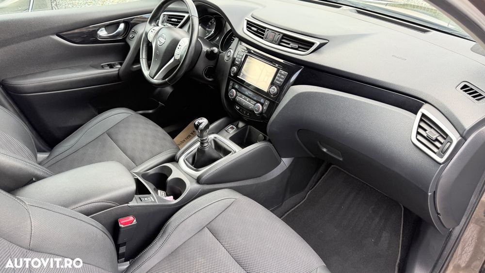 Nissan Qashqai 1.6 DIG-T TEKNA - 7