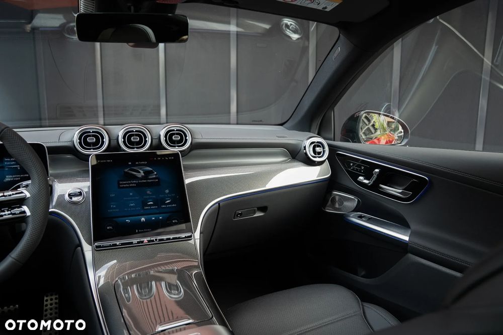 Mercedes-Benz GLC 220 d mHEV 4-Matic AMG Line - 27