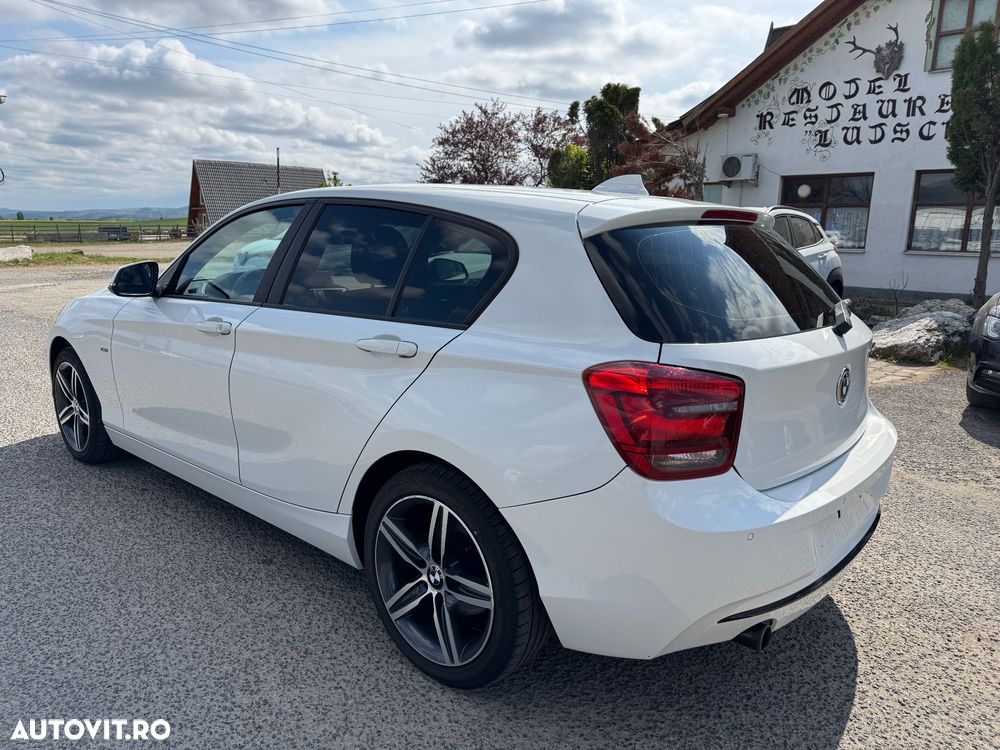 BMW Seria 1 116d Sport Line - 3
