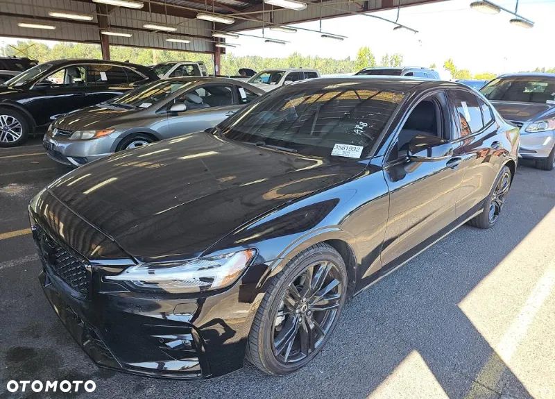 Volvo S60 - 1