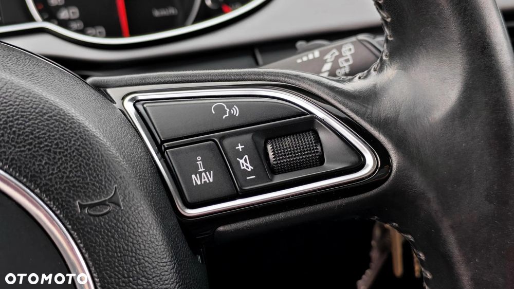 Audi A4 Avant 2.0 TDI DPF quattro Ambiente - 32