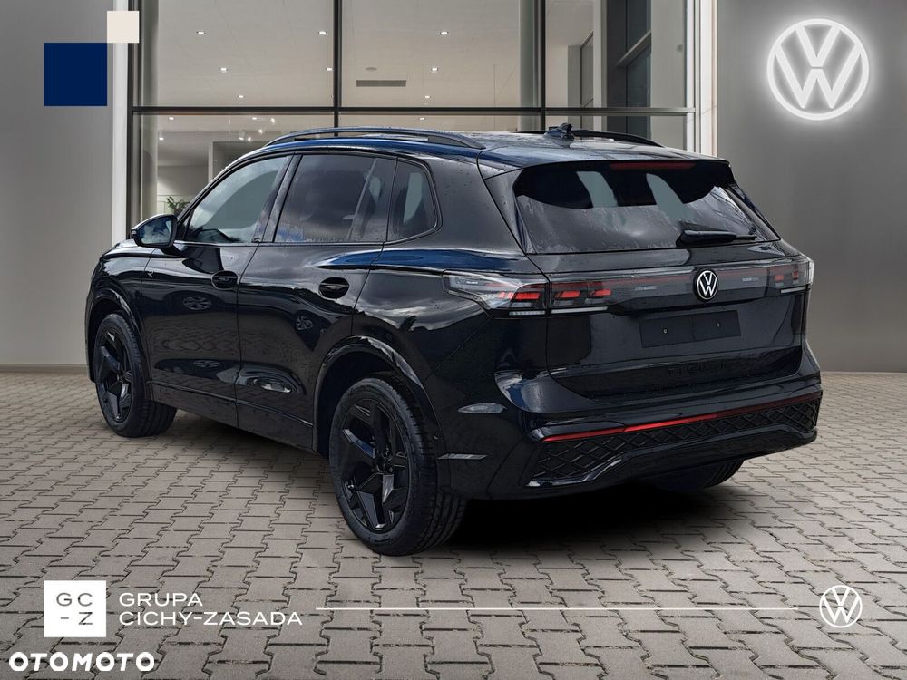 Volkswagen Tiguan - 4
