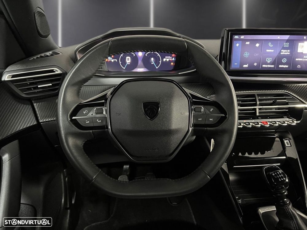 Peugeot 2008 1.2 PureTech Allure Pack - 12