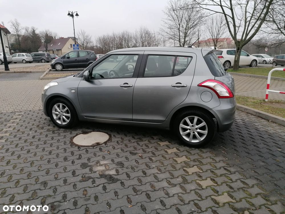 Suzuki Swift - 5