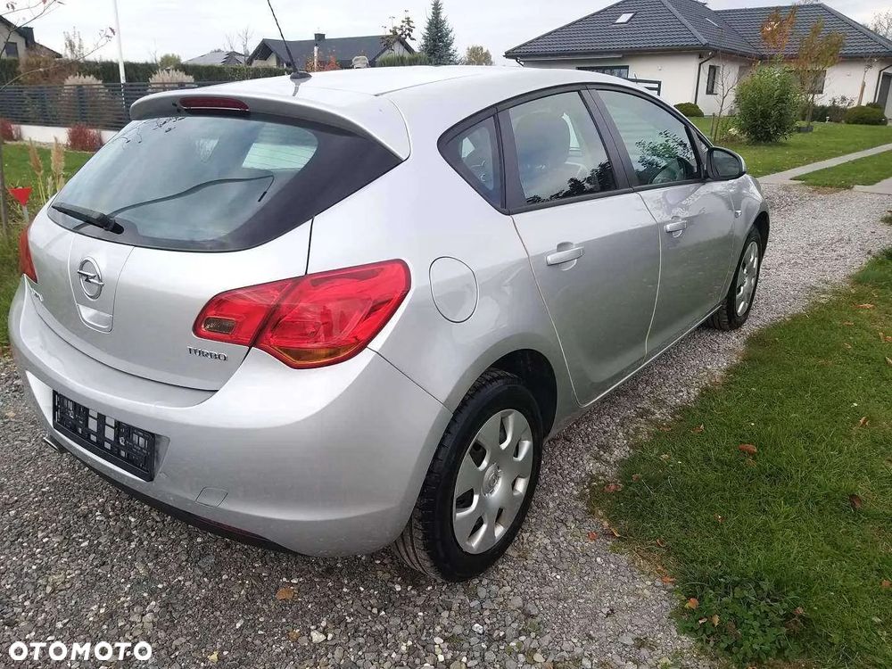 Opel Astra 1.6 Turbo Sport - 5