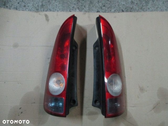 LAMPA TYLNA TYŁ LEWA PRAWA ESPACE 4 IV EUR - 1