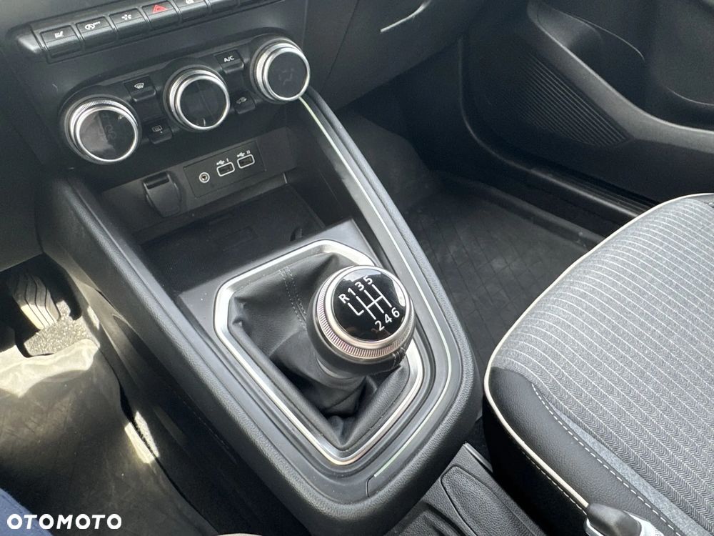 Renault Clio 1.0 TCe Techno - 16