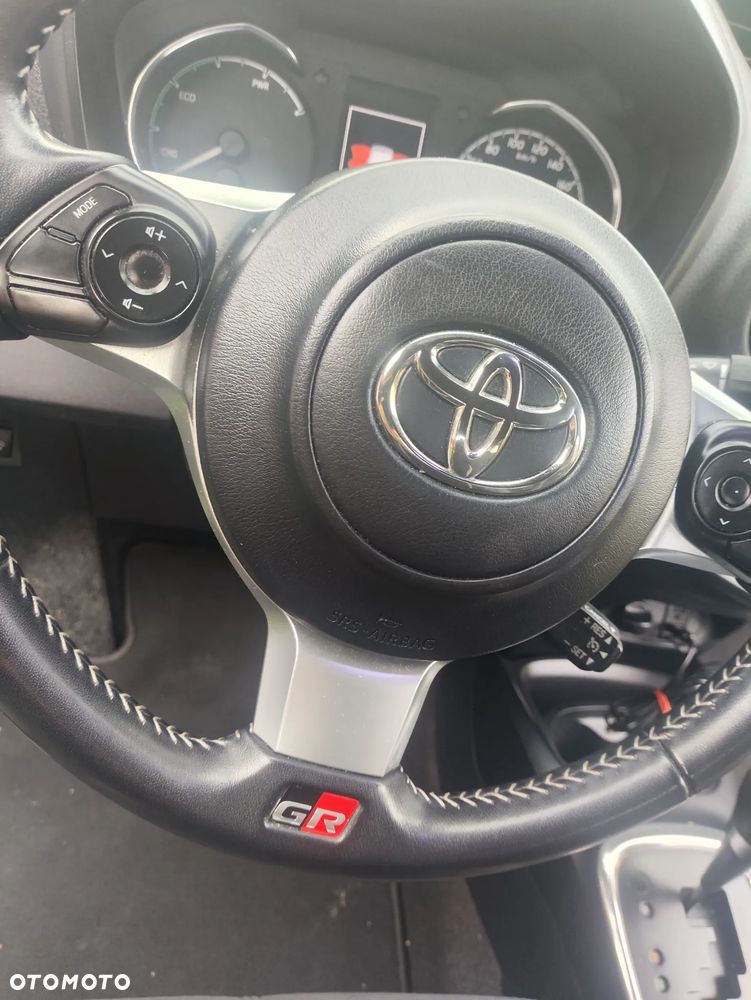 Toyota Yaris 1.5 VVT-i GR Sport - 20