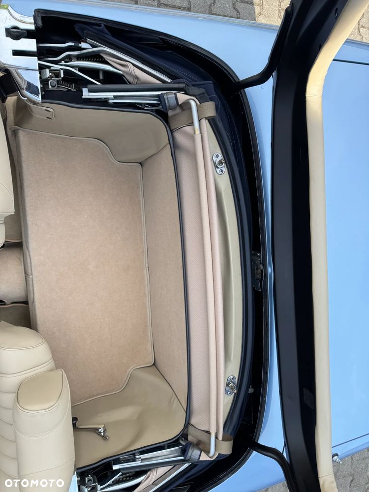 Mercedes-Benz SL - 28