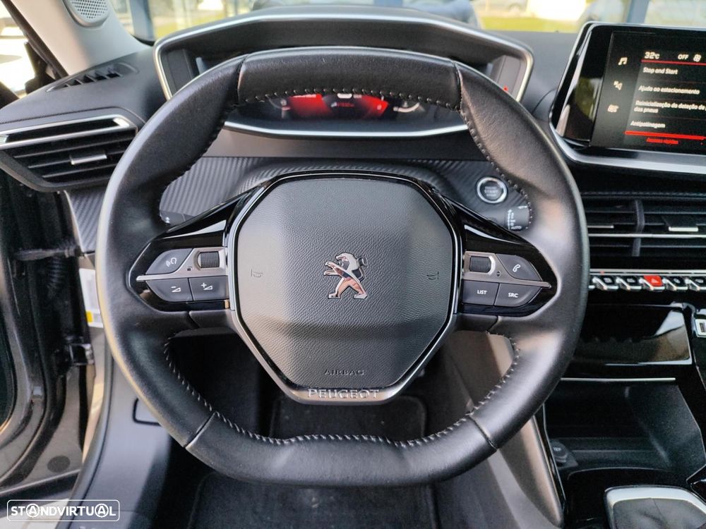 Peugeot 2008 1.2 PureTech Allure Pack - 10