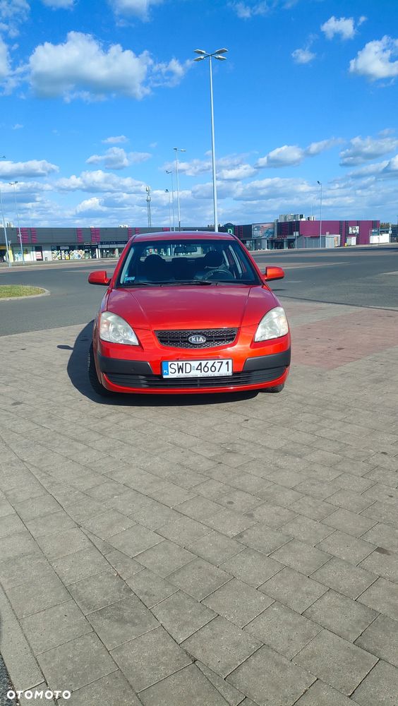 Kia Rio 1.4 / City - 8