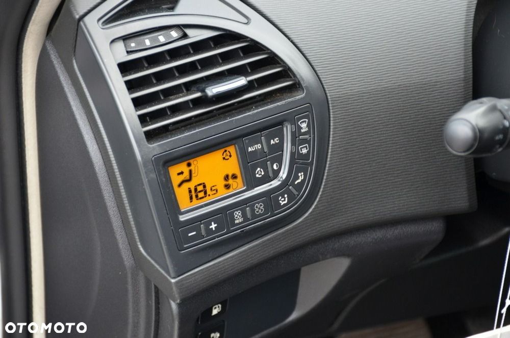 Citroën C4 Picasso - 21