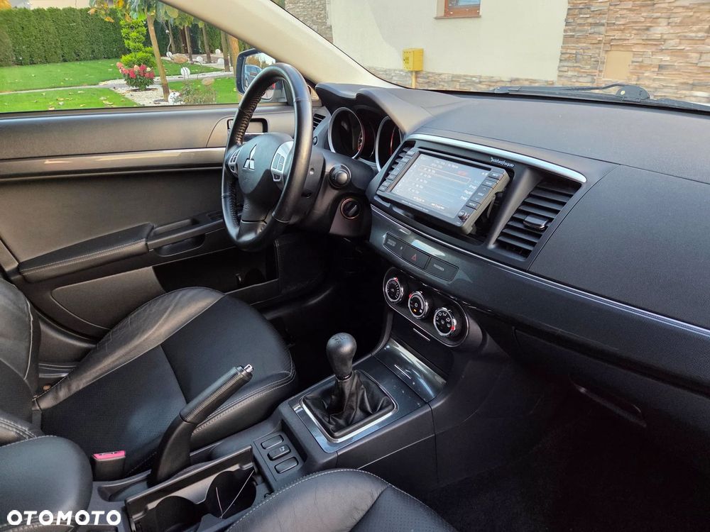 Mitsubishi Lancer 1.8 Instyle NAVI - 7