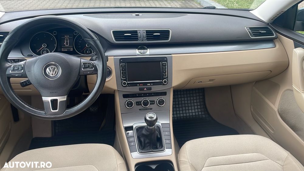Volkswagen Passat - 7