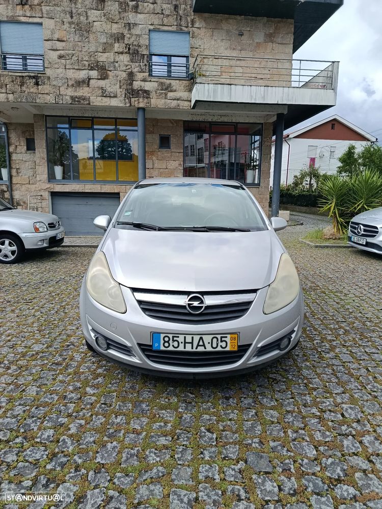 Opel Corsa - 1