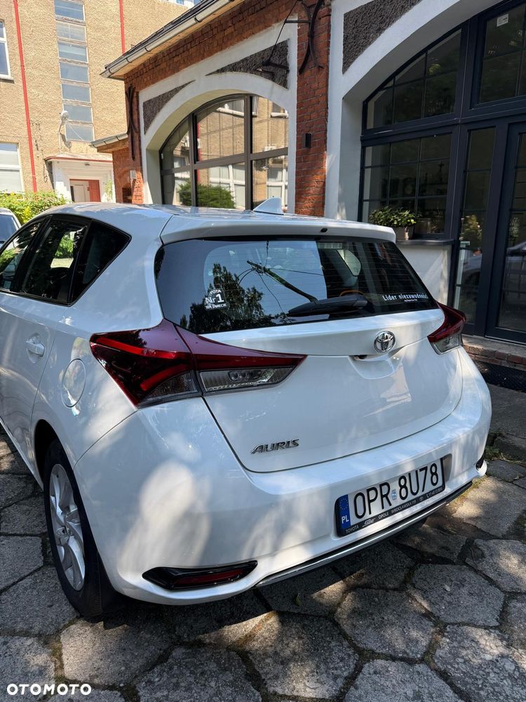 Toyota Auris 1.6 Classic Plus - 3