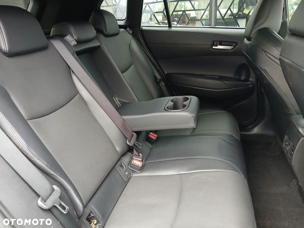 Toyota Corolla Cross 2.0 Hybrid Premiere Edition AWD - 27