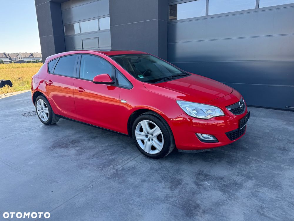 Opel Astra 1.4 ecoFLEX - 10