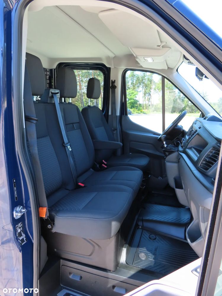 Iveco DAILY 130 Km L3 Podwójna Kabina Doka Dubel Brygadowy MIXTO 7-Mio Os.+1073 Kg Ład. Skrzynia 2410 mm Dł. Renomowanej Firmy SCATTOLINI Rozstaw Osi 3504 mm WZMACNIANY HAK 3000 Kg 29 Tys Km Przeb. Stan Auta JAK NOWY POLECAM - 20